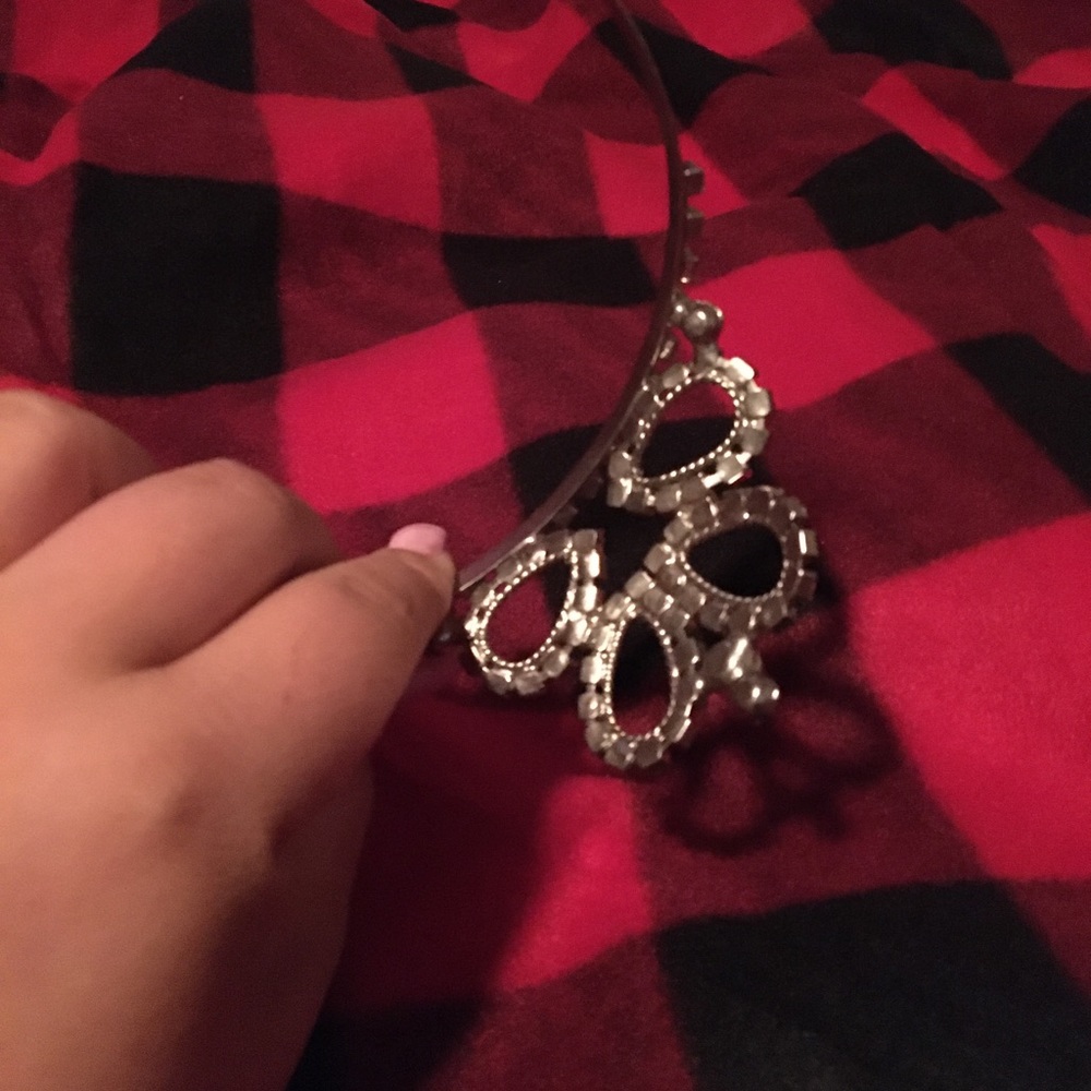 Crown!!đ - Picture 6 of 6
